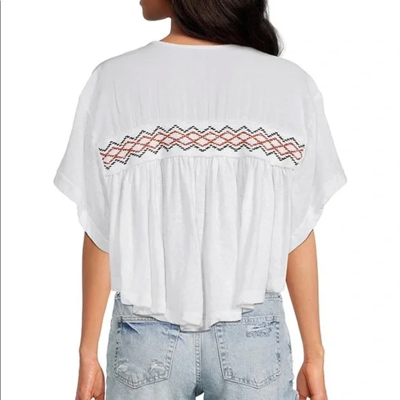NWT Free People Market Embroidery Trim Tassel Tie V-Neck Dolman Sleeve Tee Med - Picture 2 of 9